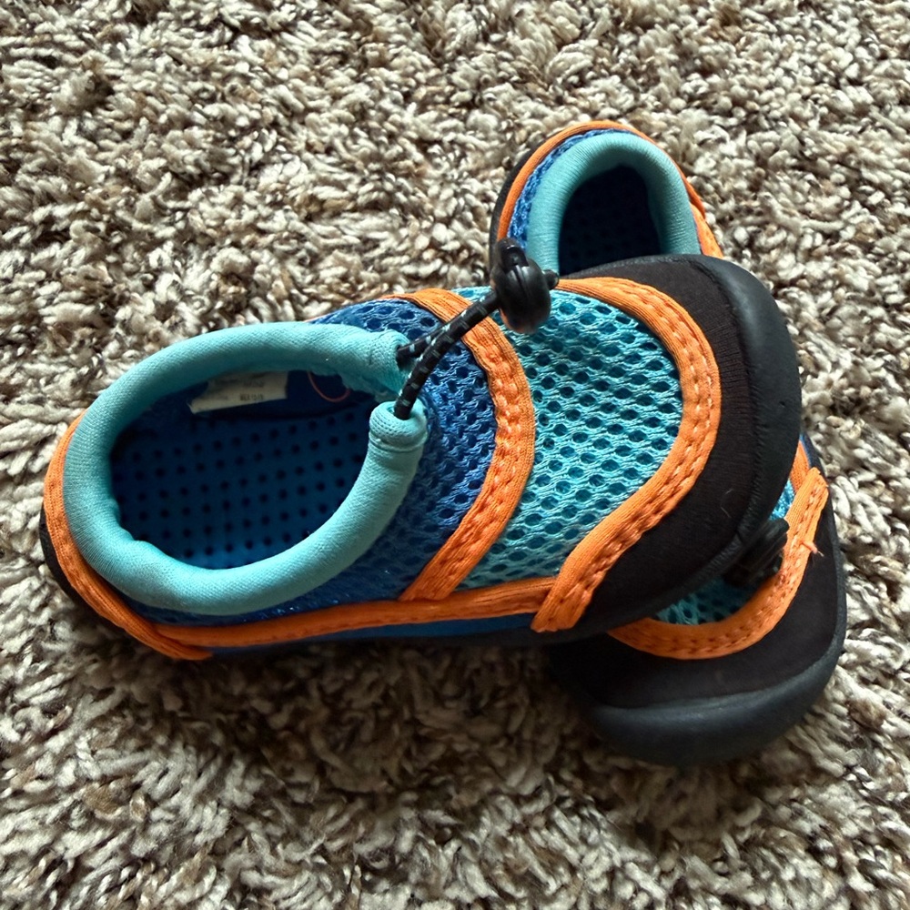 Boy shoes 5t - Picture 10 of 11